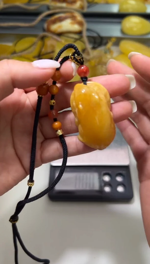 裸石琥珀未镶嵌琥珀蜜蜡吊坠
