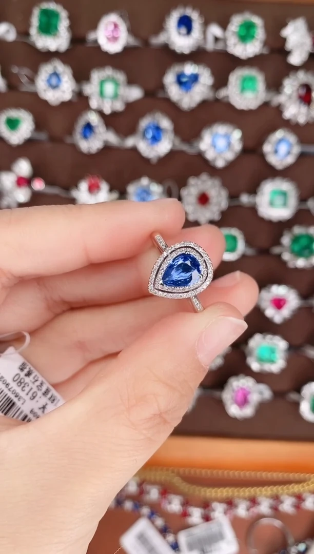 【闪购商品】蓝宝石18K金戒指18K金镶嵌1