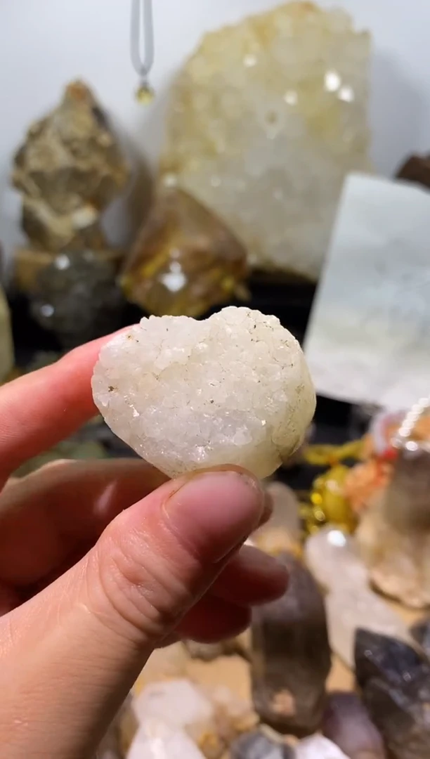 水晶珠宝半成品未镶嵌3号巴西鱼眼石小爱心