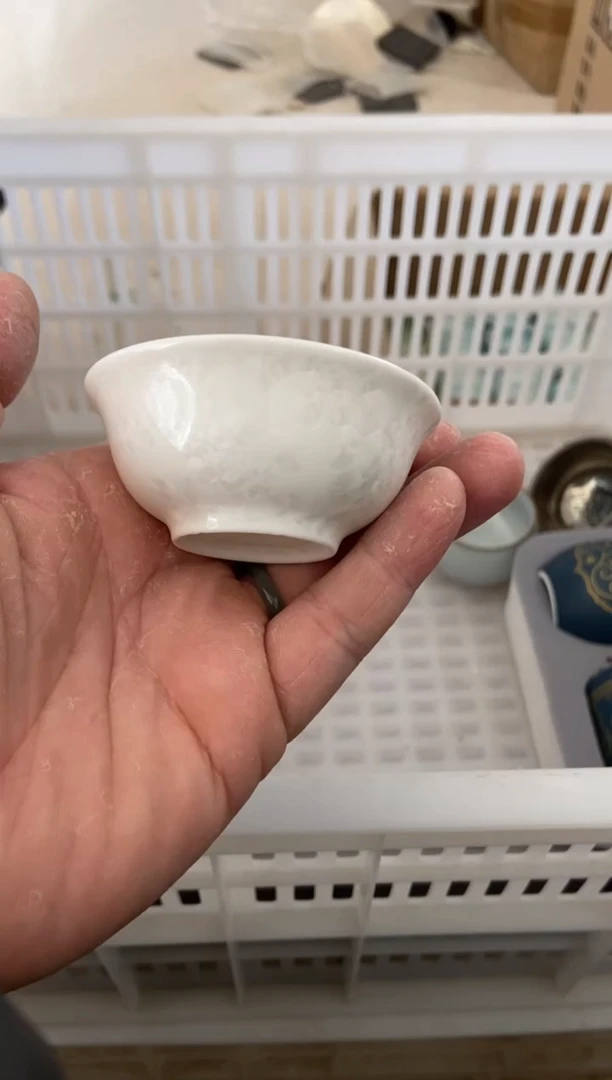 杯无运费险有瑕疵的摄影的产品有使用过的痕迹有点脏介意勿拍