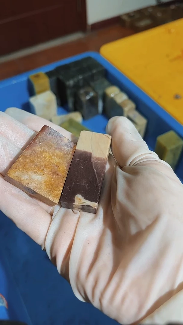 老挝石艺瑕疵不规则章