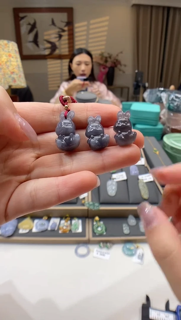 【闪购商品】和田玉颈饰未镶嵌兔子多样性发（1件）