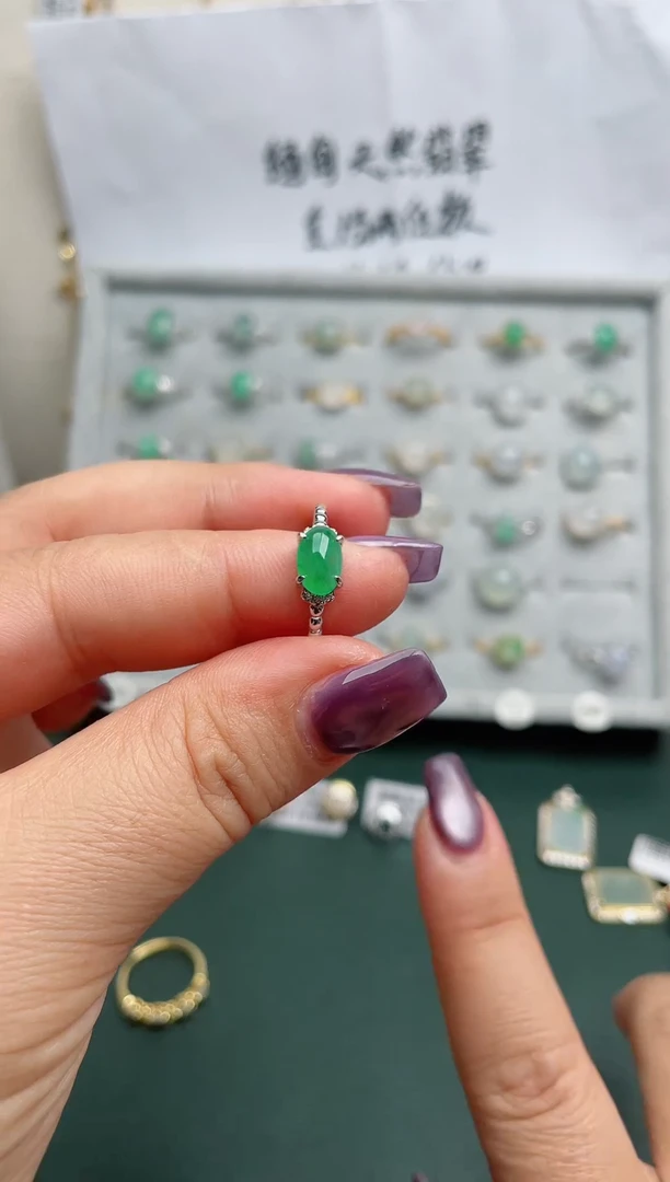 翡翠戒指银S925镶嵌.