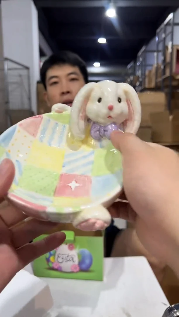 瓷片绿色原盒兔子糖果碗