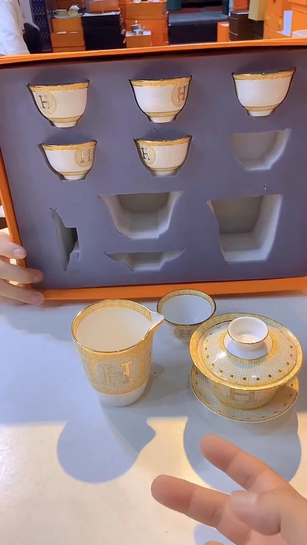 杯鸿辉家品牌瓷器，京东包邮！