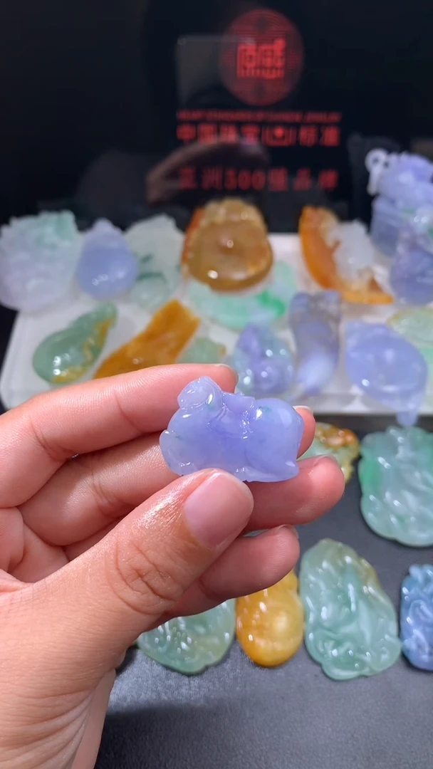 未镶嵌定制翡翠