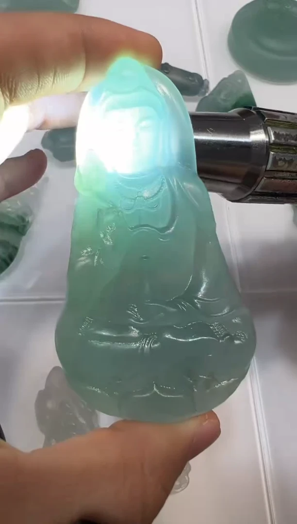 未镶嵌定制翡翠素衣