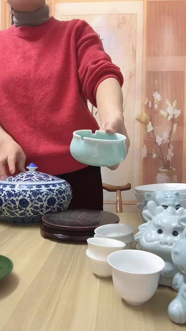 瓷彩**2青釉烟灰缸1个