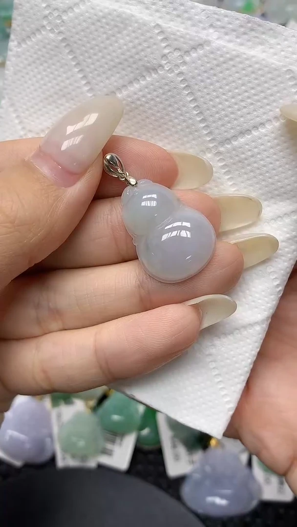 颈饰未镶嵌翡翠11111111111