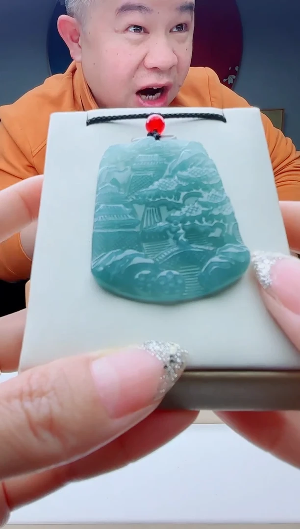 颈饰未镶嵌翡翠多样性发其一