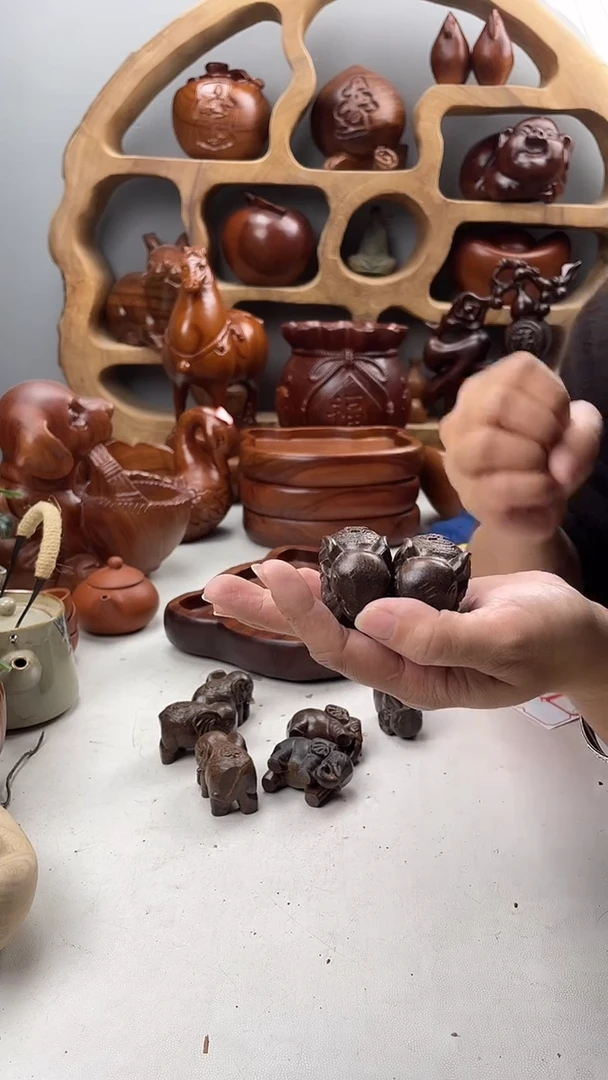 香樟木5黑檀小象一对