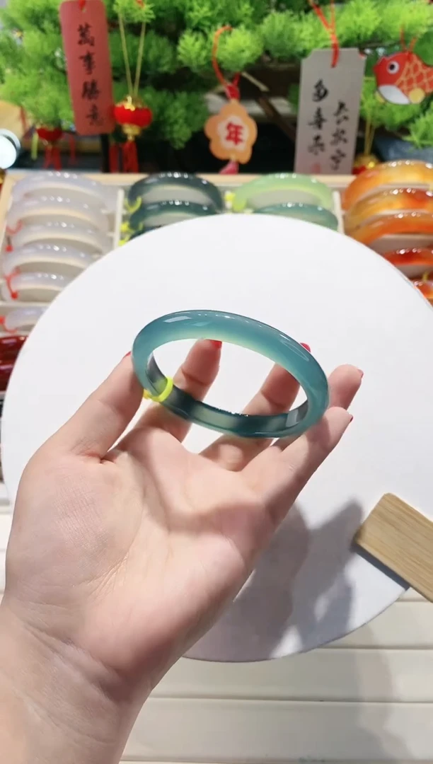 【闪购商品】玛瑙/玉髓手镯未镶嵌54-61