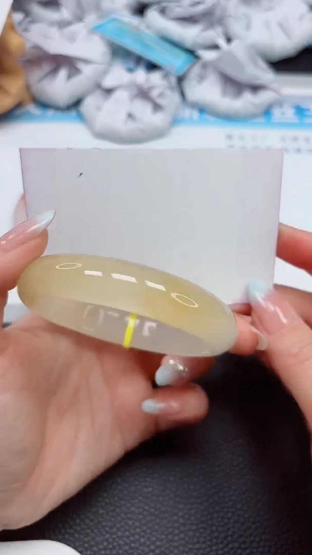 【闪购商品】石英质玉手镯未镶嵌559---62