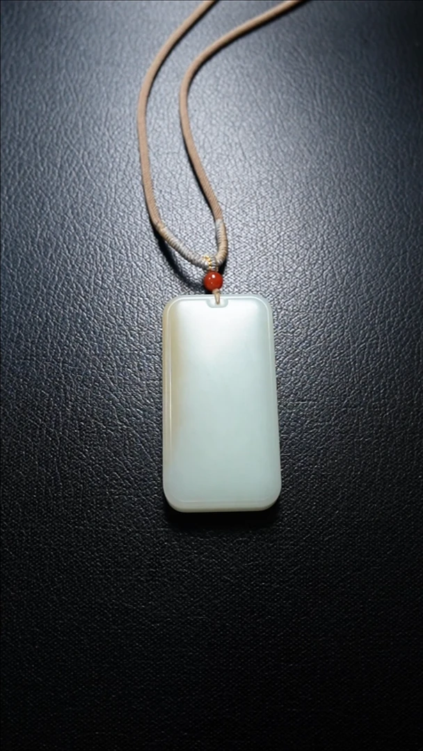 【闪购商品】和田玉颈饰未镶嵌无事牌