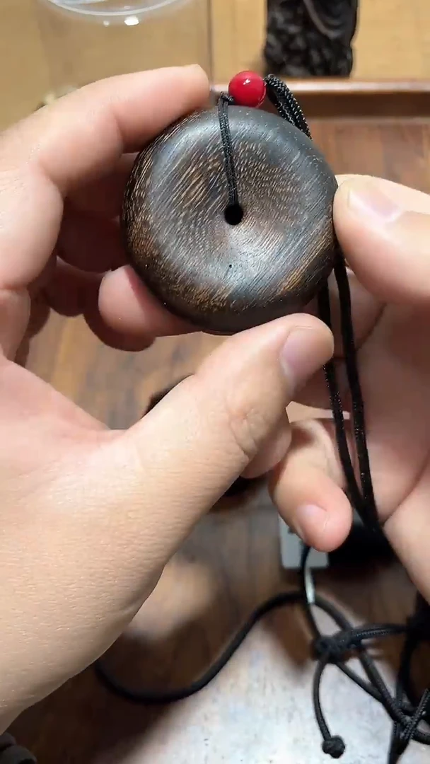 【闪购商品】檀香木精品推荐莺歌zqn平安扣