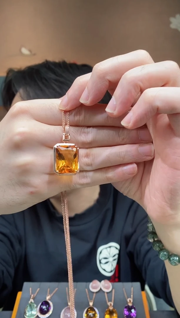 【闪购商品】水晶吊坠银S925镶嵌黄晶吊坠