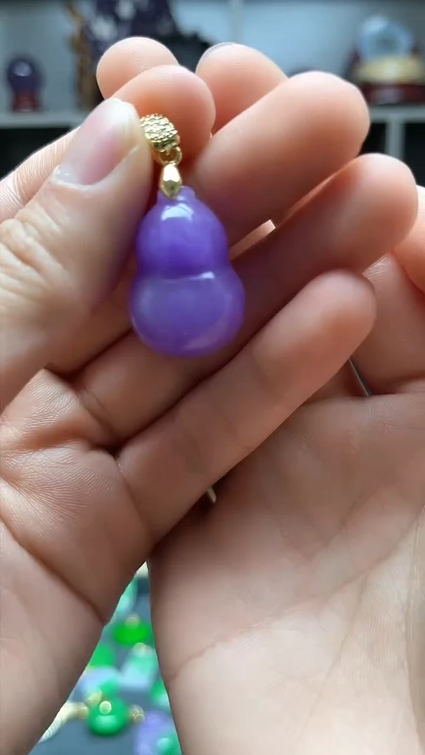 【闪购商品】翡翠吊坠(赠链)14K金镶嵌吊坠