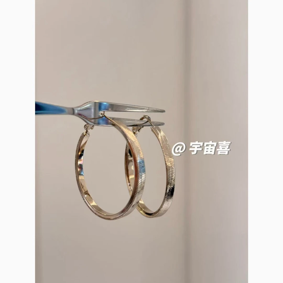 铜合金耳饰 L3-006【浅金色波纹大圈耳扣耳圈】