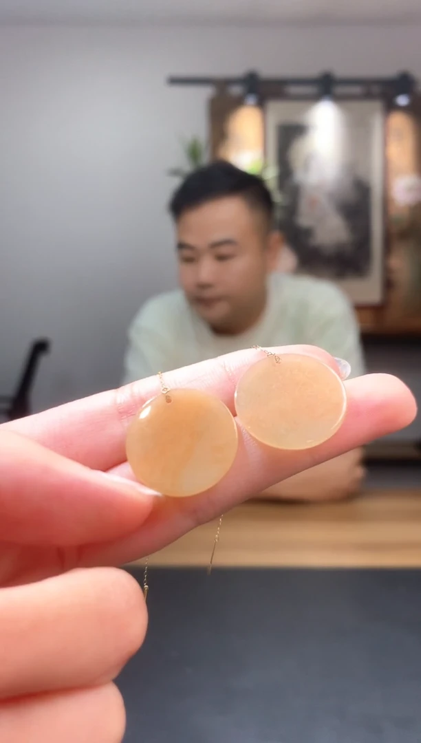 18K金镶嵌翡翠耳饰22圆牌耳坠111