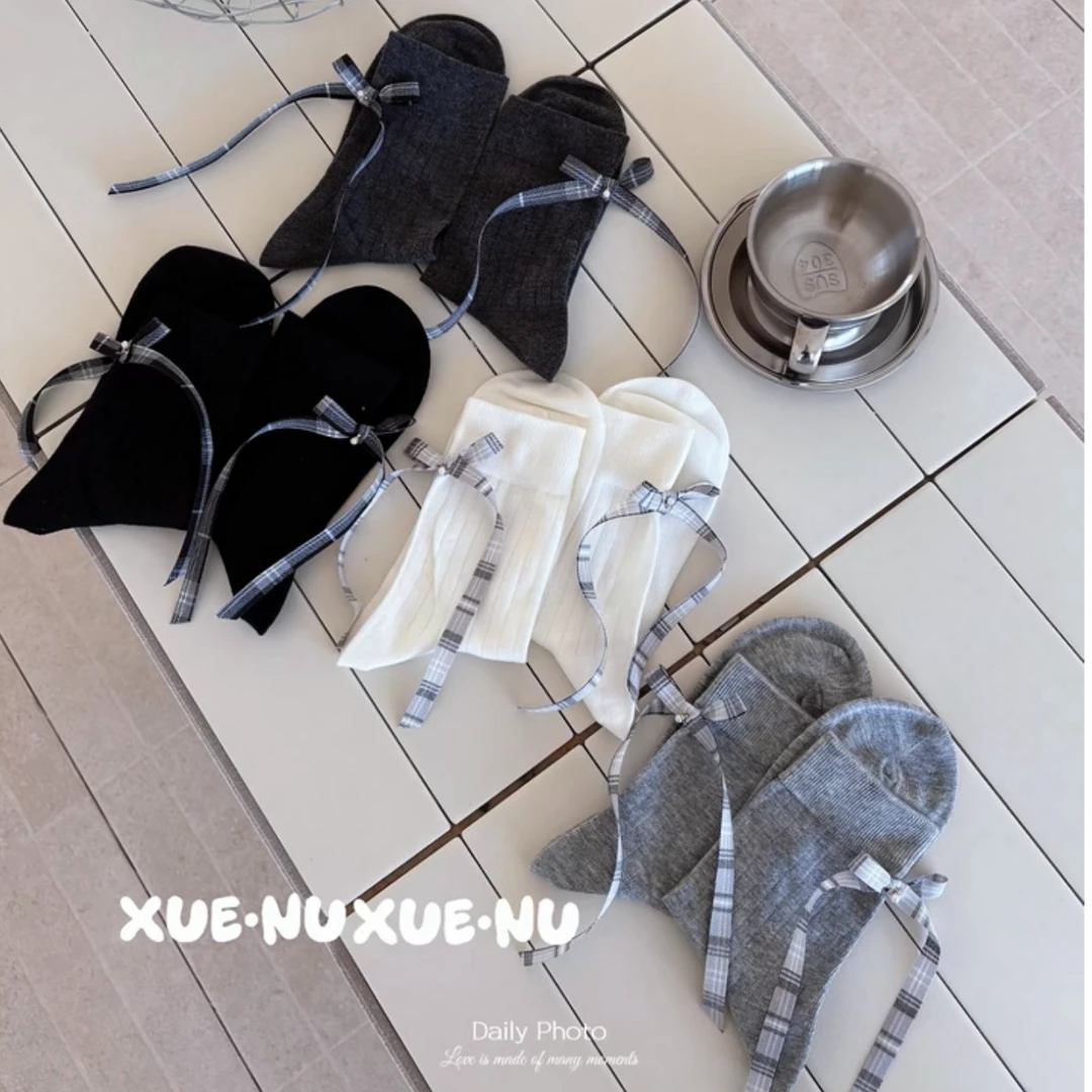 重工珍珠蝴蝶结袜袜