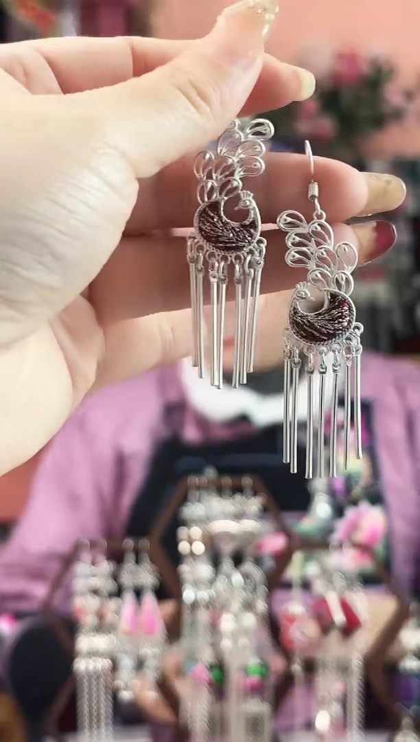 艺枝独绣手工饰品640