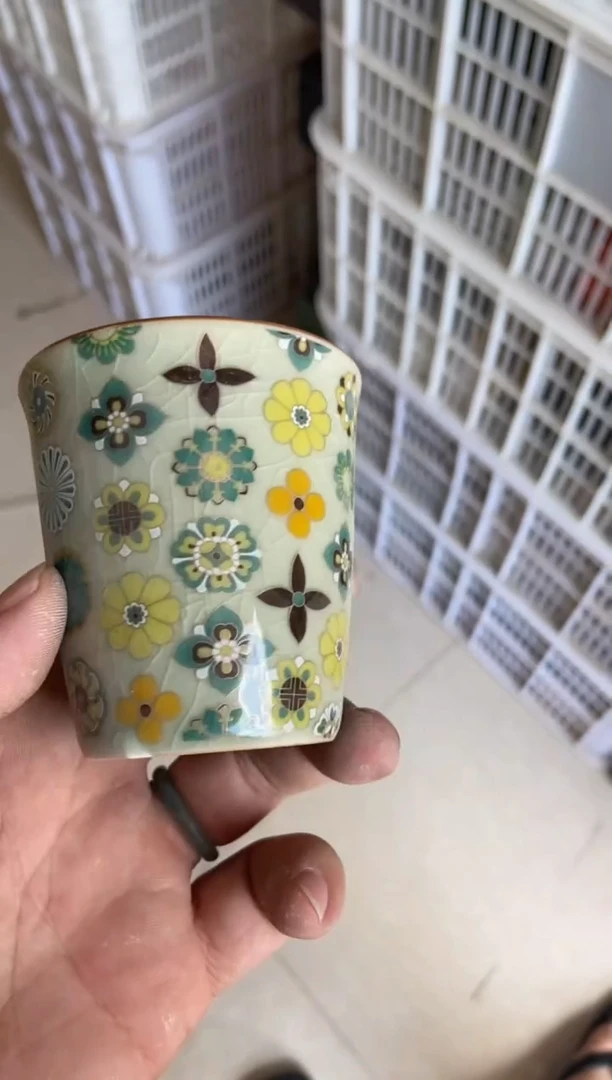 无运费险有瑕疵的摄影的产品有使用过的痕迹有点脏介意勿拍