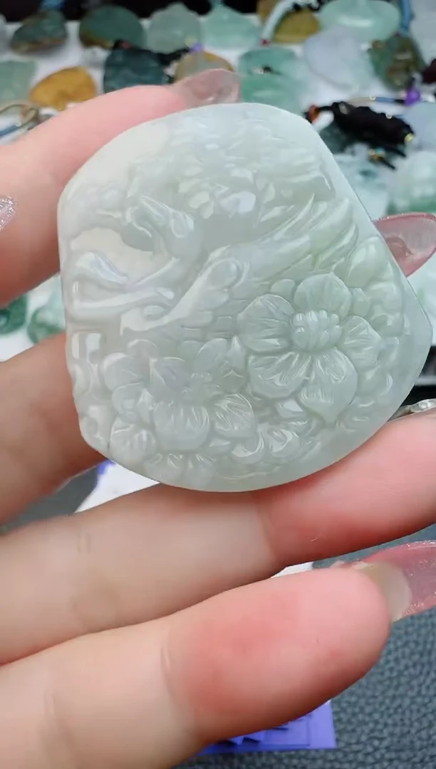 【闪购商品】翡翠颈饰未镶嵌11111111111