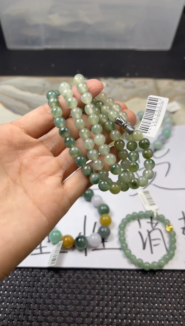 未镶嵌定制翡翠翡翠