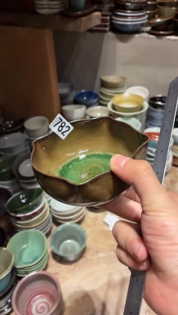 瓷片烦****?782手工粗陶玻化碗1个