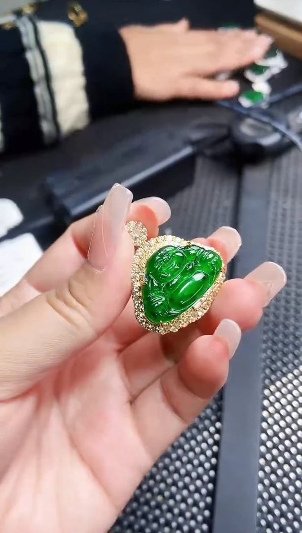 【闪购商品】翡翠吊坠(不含链)未镶嵌111111111