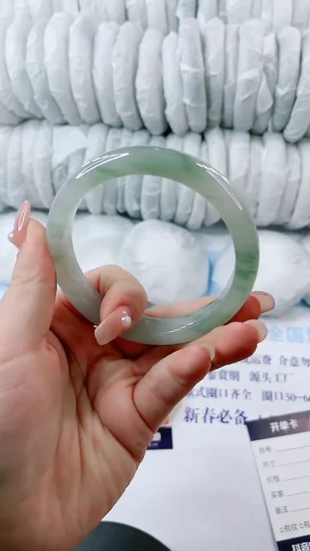 【闪购商品】石英质玉手镯未镶嵌0498093384-62多样性发货