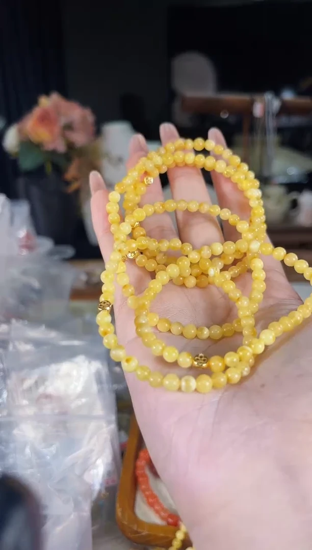 未镶嵌蜜蜡手链多样性发货其一