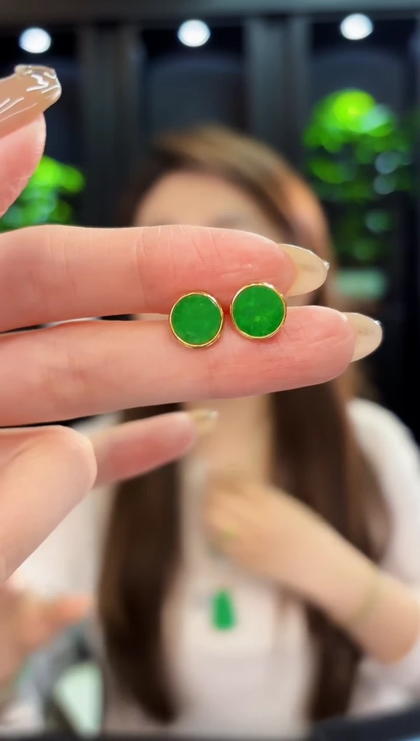 翡翠未镶嵌耳饰i缅料A货/多样性发货/一件