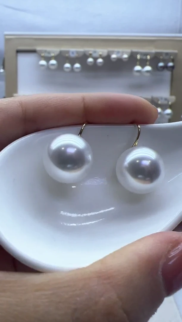 【闪购商品】淡水珍珠耳饰18K金镶嵌197