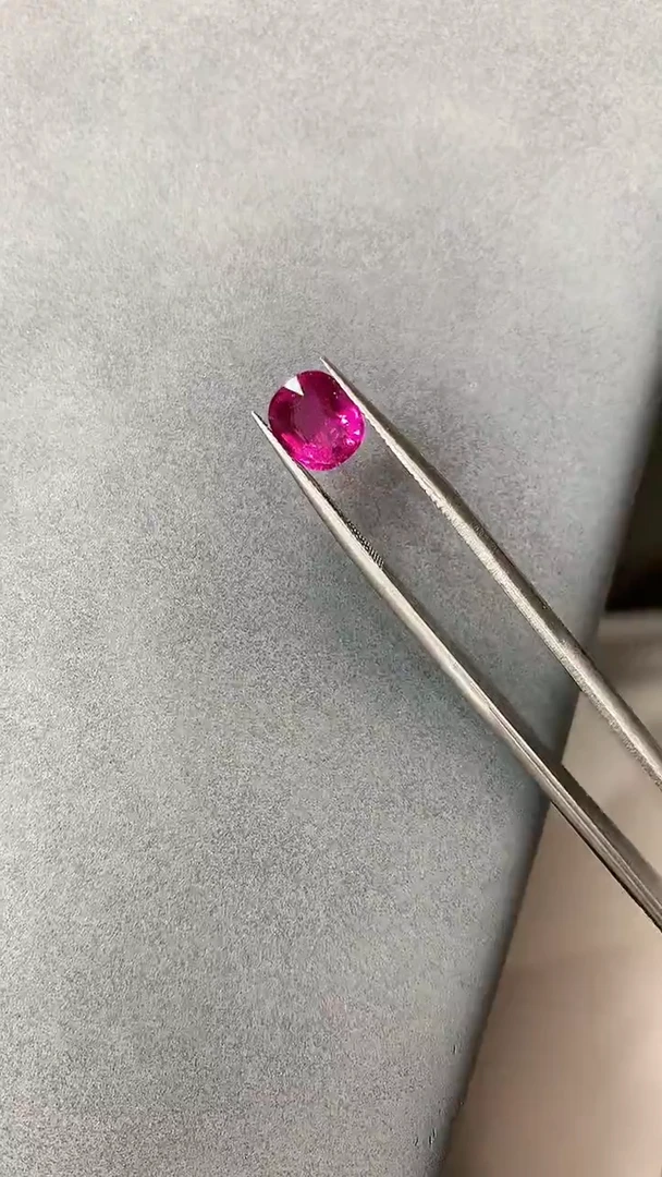 未镶嵌裸石碧玺卢比来裸石2.2ct