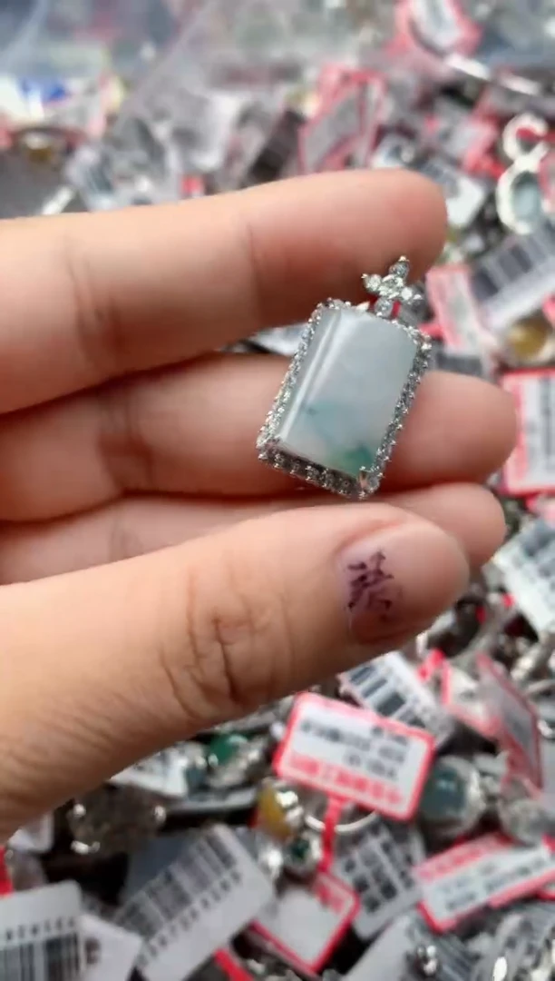 银S925镶嵌戒指翡翠天然A货缅甸翡翠