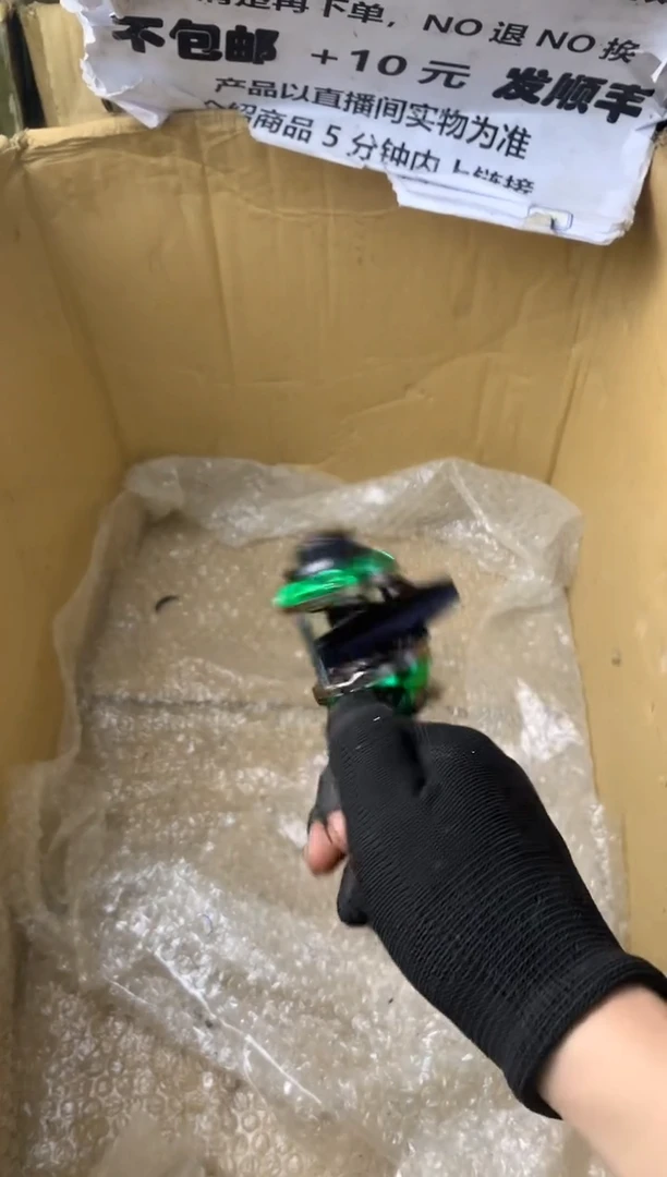 独***雪直播间讲解为准，看清楚再下单，如有拆卸不退不换！微瑕