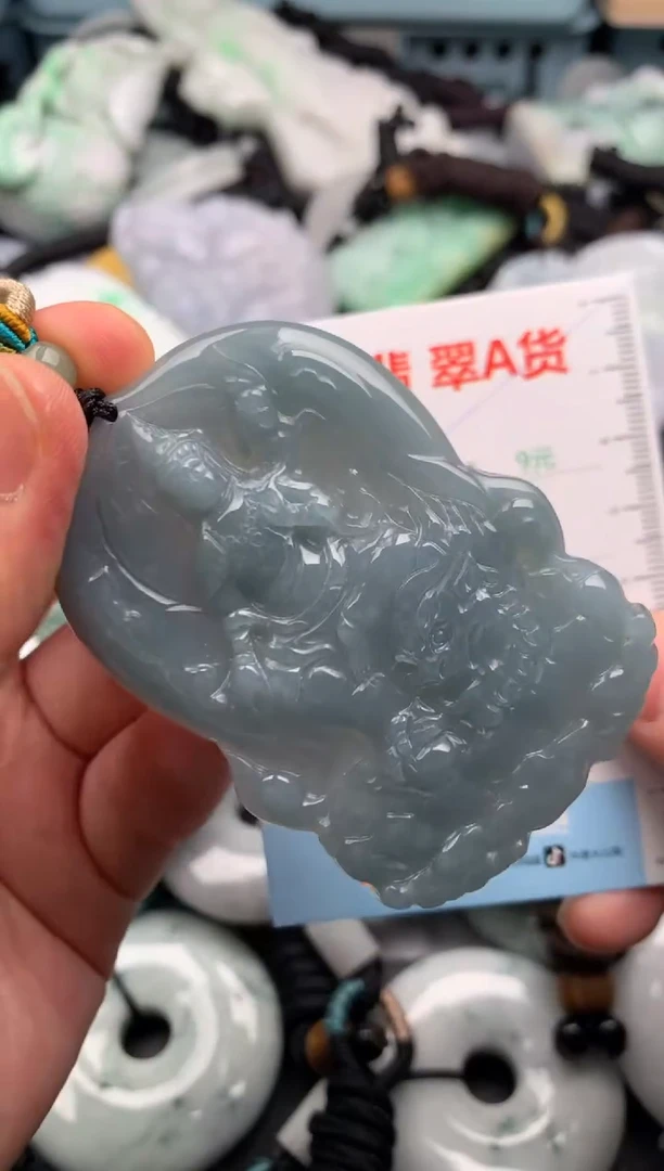 翡翠未镶嵌吊坠(不含链)1