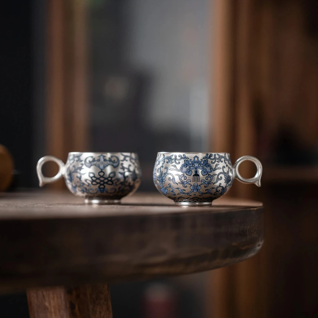 郑丽卿手作青花缠枝莲鎏银足银999对杯主人杯 3395