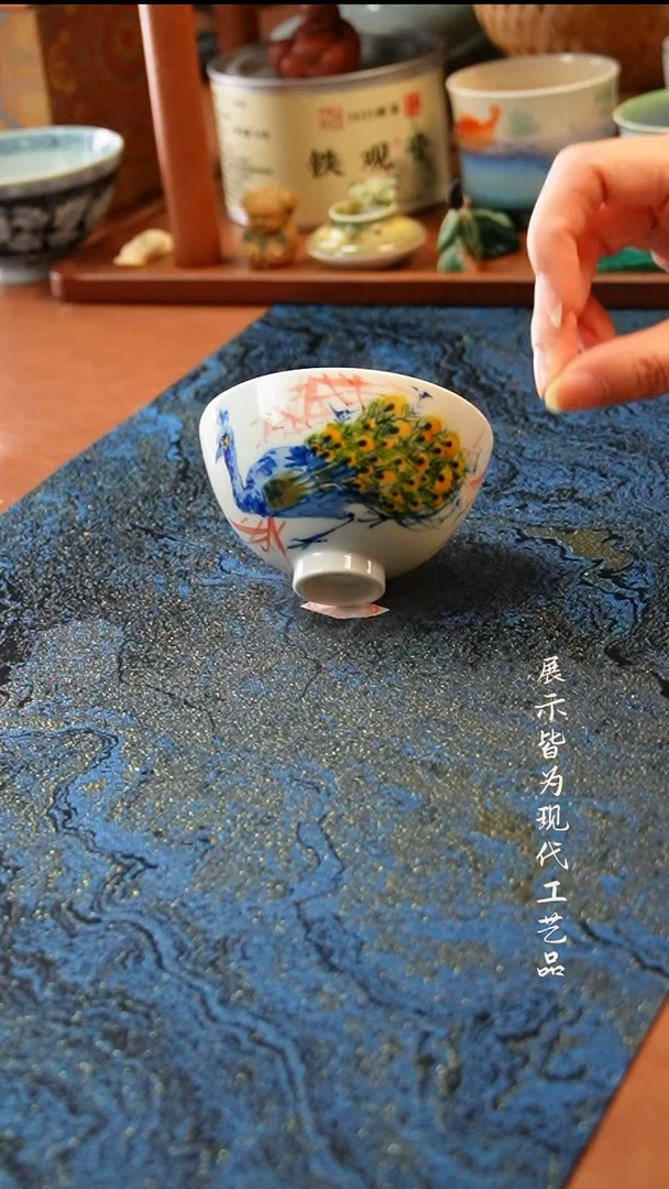 柚野写意孔雀鸡心