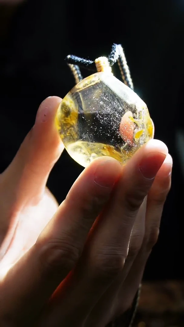 吊坠(赠链)未镶嵌水晶水晶