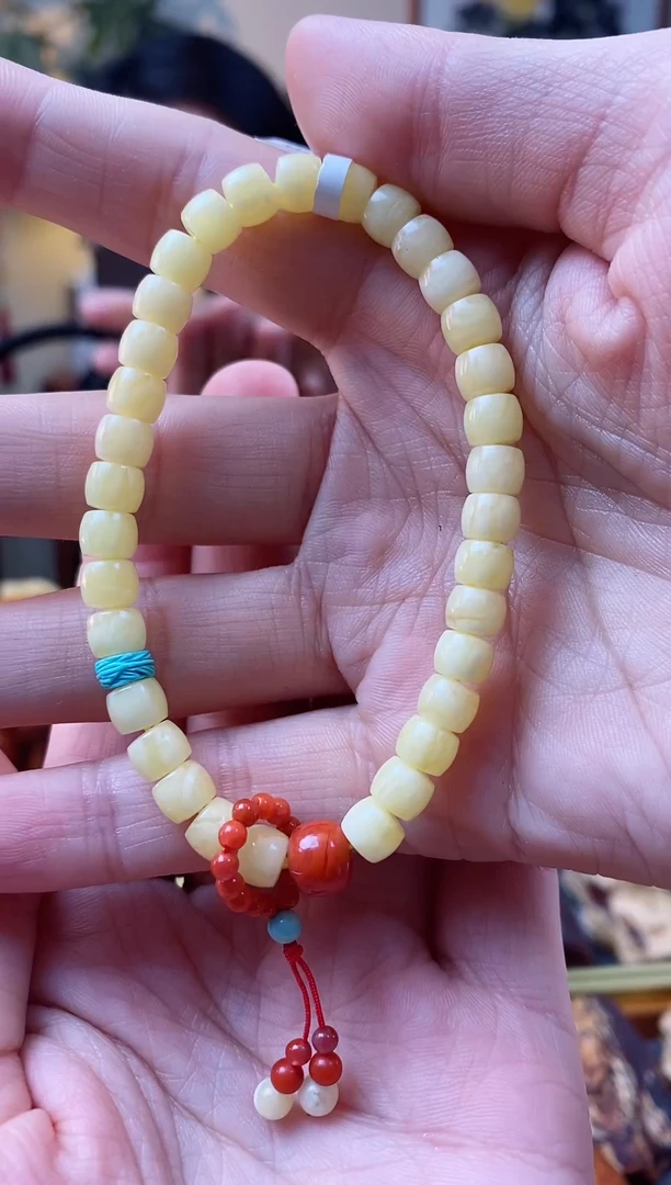 【闪购商品】琥珀手链未镶嵌手串