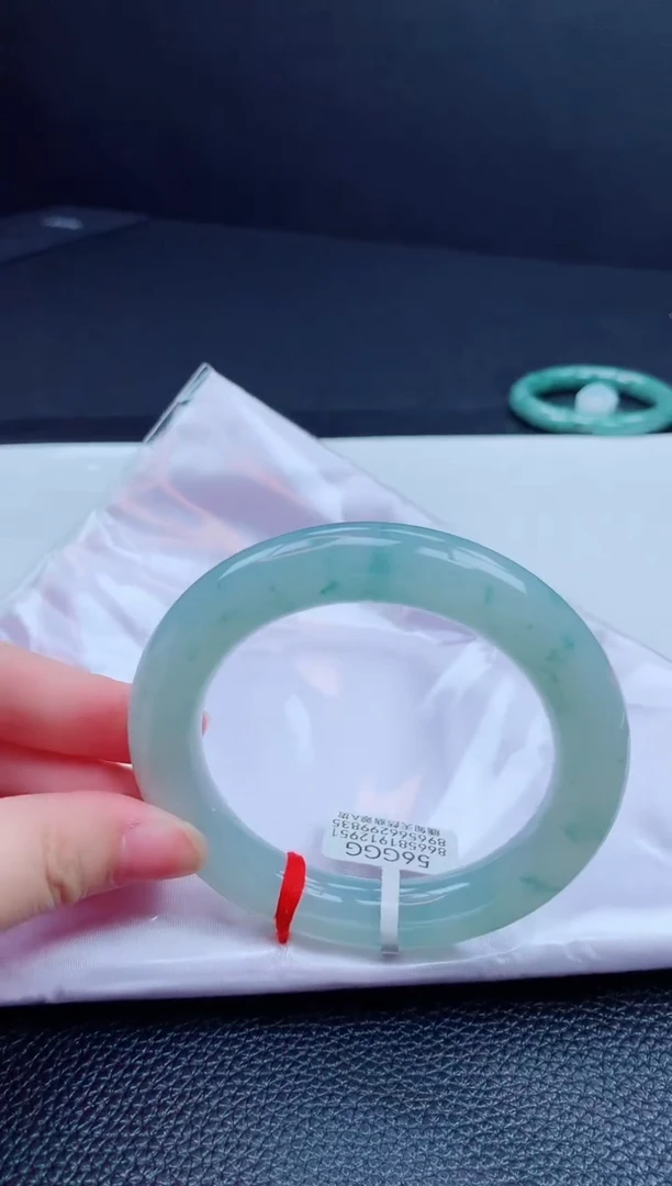 翡翠手镯未镶嵌缅甸天然翡翠A货手镯