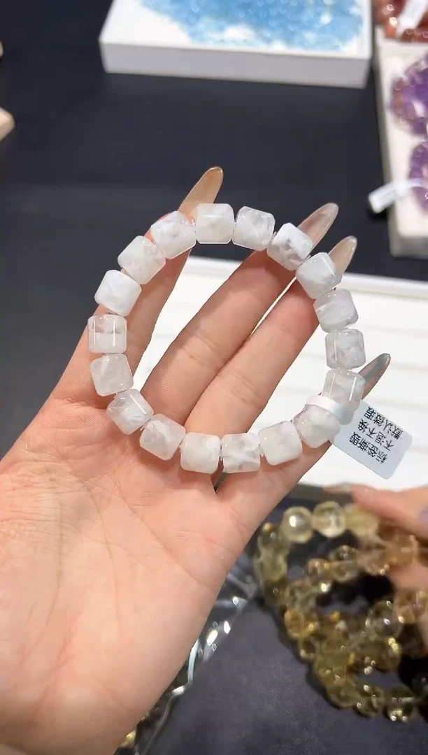 未镶嵌手链水晶6q多样性发其一【1条】默认微瑕