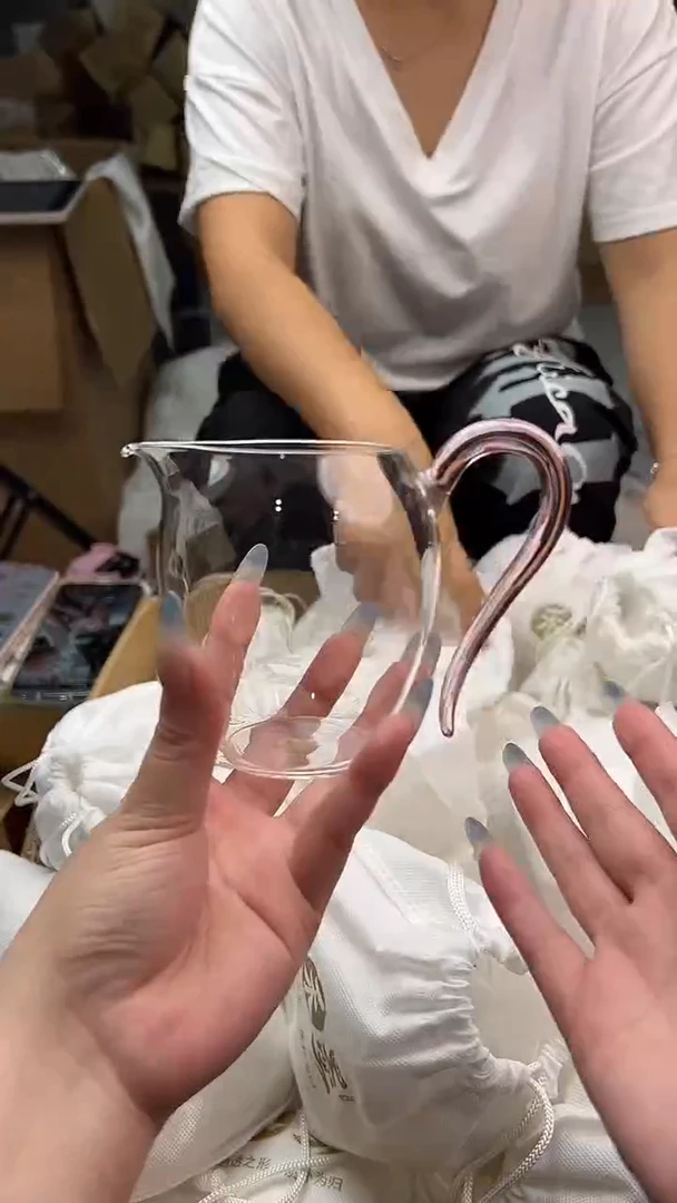 禾墨清雅浅粉色