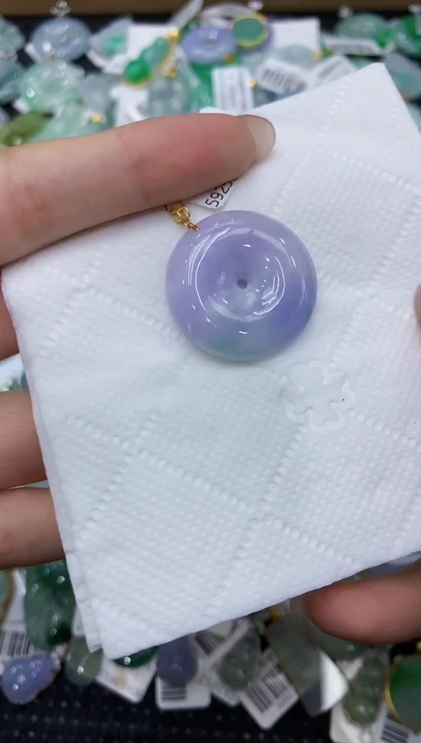 翡翠18K金镶嵌颈饰111111111111