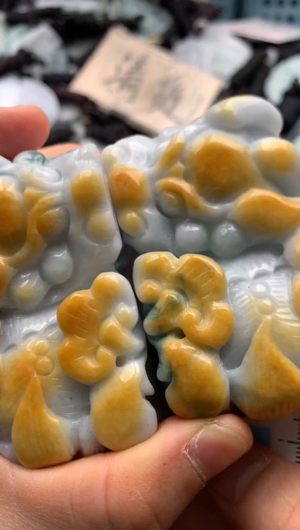 【闪购商品】翡翠吊坠(不含链)未镶嵌1