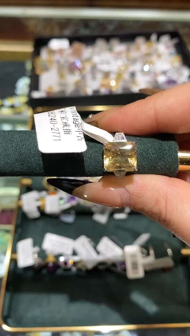 琉璃铜合金楚楚珠宝中古甄选不退换