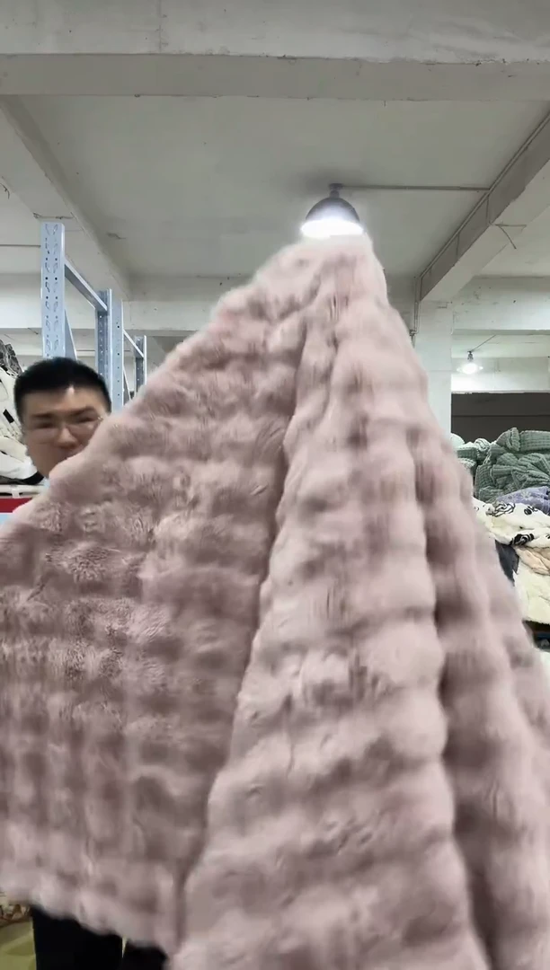 法兰绒200*230 粉色泡泡