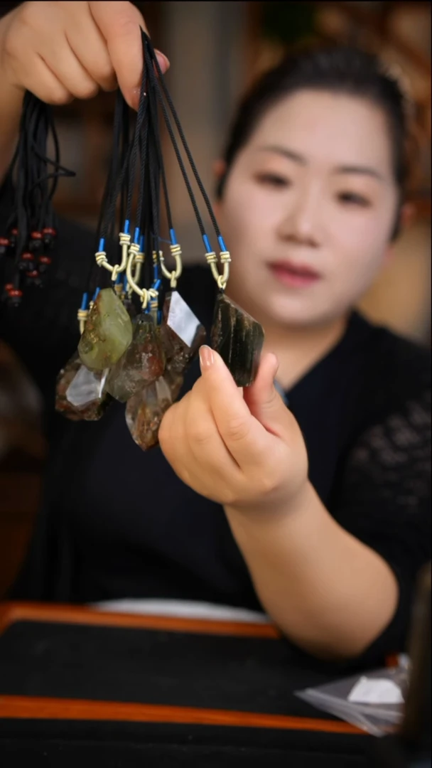 未镶嵌珠宝半成品水晶幽灵吊坠D04多样性发其一
